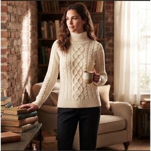 Inis Crafts Turtleneck Sweater Womens M Cream Cable Knit Wool Made in Ireland